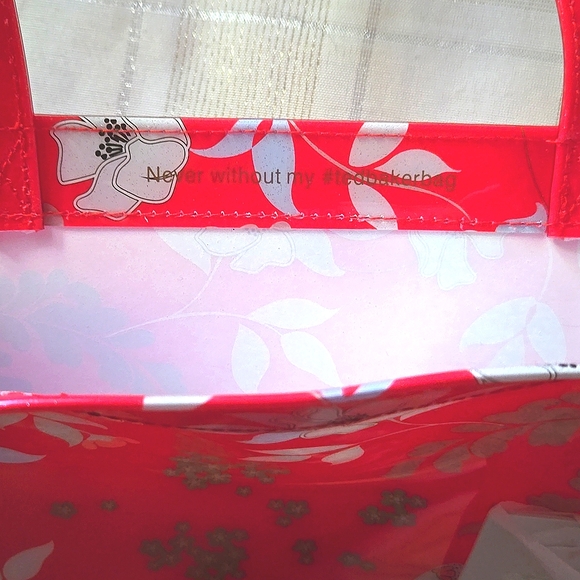 NWT Ted Baker Red Floral Glossy Tote - Picture 6 of 15